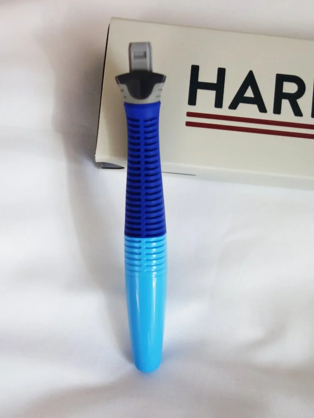 Harry's Shaving Handle Blue Two Tones with box. EUC